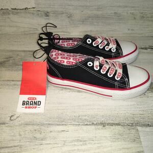 HEB  Brand Shop Follow Me to H-E-B Sneakers Youth Kids 12 NWT Texas